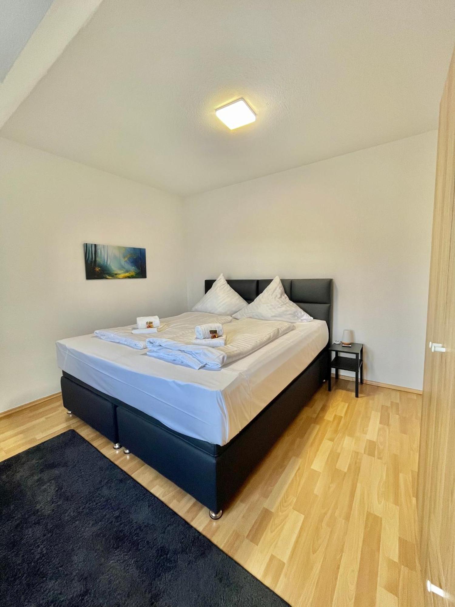 Guesthouse Bielefeld - Brake Екстериор снимка